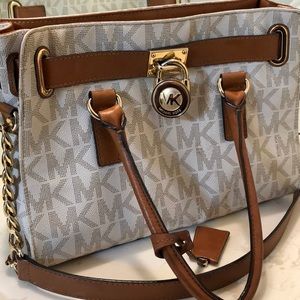 MK purse